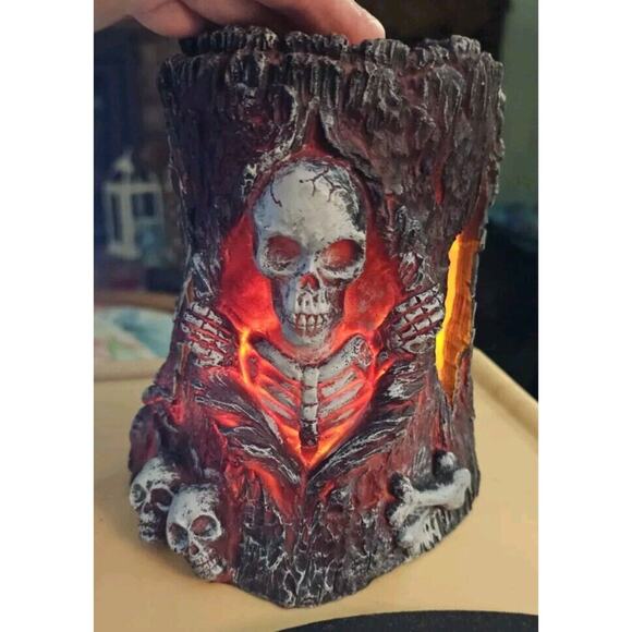 7" Skeleton Fire Light Up Halloween Pillar Candle Holder Rohs - Picture 1 of 4